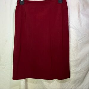 Tara Jarmon Red Pencil Skirt Wool Blend Side Zip Stylishly Size 36